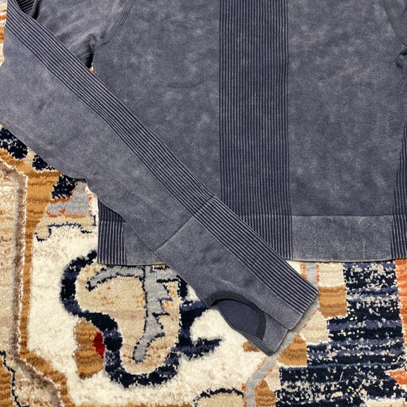 PINK Seamless Crop Top - Picture 6 of 7